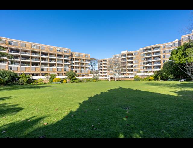 2 BEDROOM APARTMENT FOR SALE IN NEWLANDS